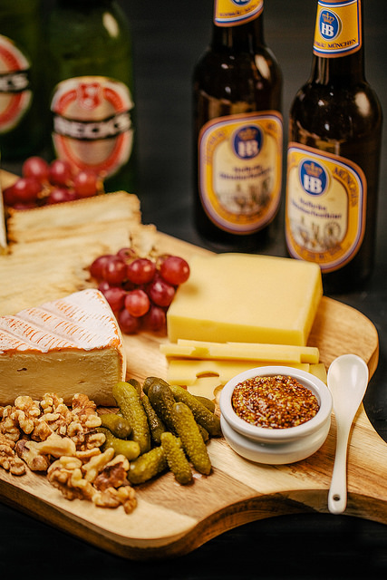 Oktoberfest Beer and Cheese Pairings