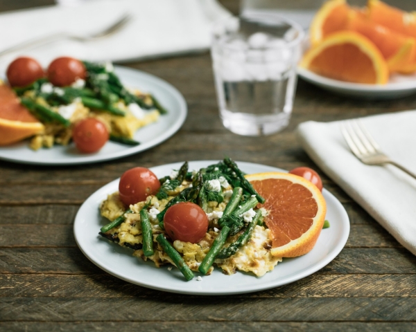 Asparagus Tomato Matzo Brei