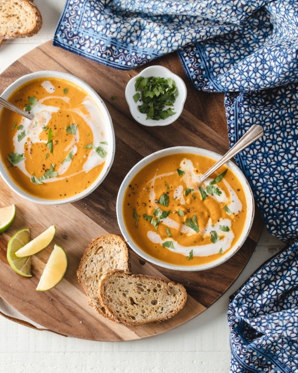 Curried Carrot & Coconut Soup 