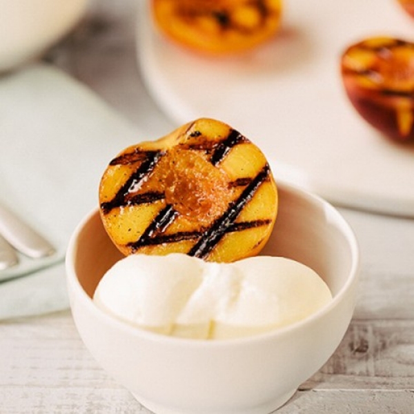 Grilled Peaches Grilled Peaches
