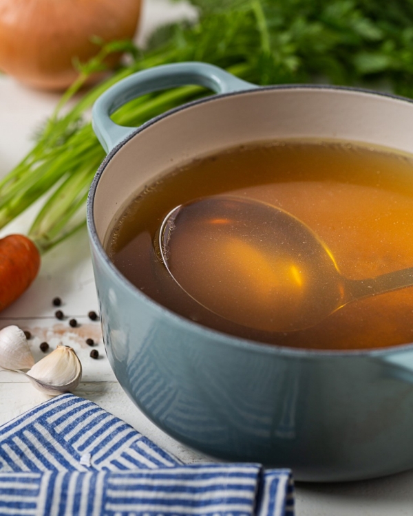 How to Make Chicken Stock