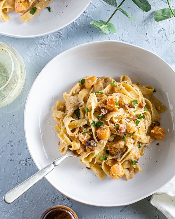 One-Pot Creamy Fettuccine & Squash